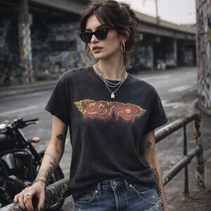 Iggy Pop Graphic Tee Unisex Size M Black Graphic